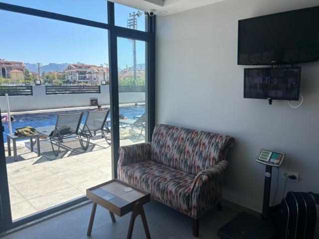 מרמריס Ozturk Apart Hotel מראה חיצוני תמונה
